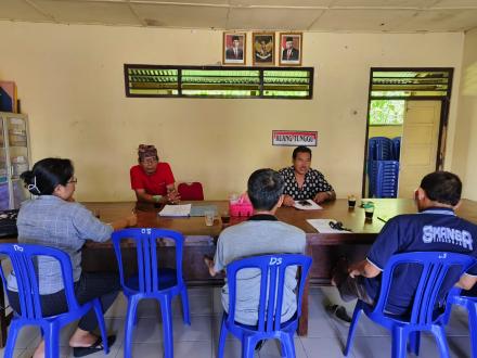 RAPAT KOORDINASI PERBEKEL DENGAN TPP KASI KESRA DESA JOANYAR